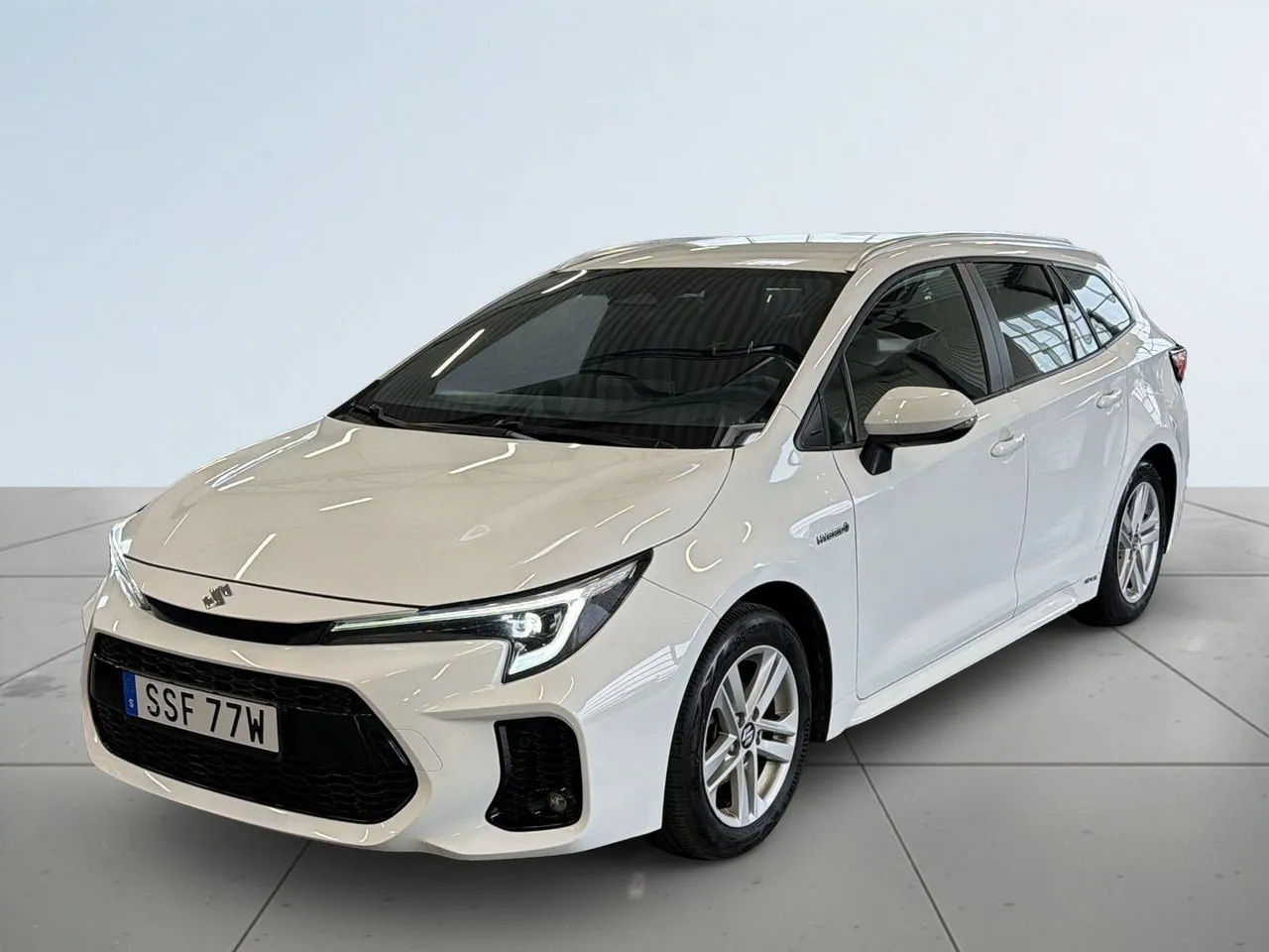 Vehicle image 15