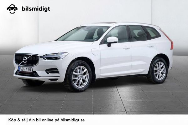 Volvo XC60 T8 Twin Engine AWD Momentum Drag Pano Värmare MOMS 392h - 2020