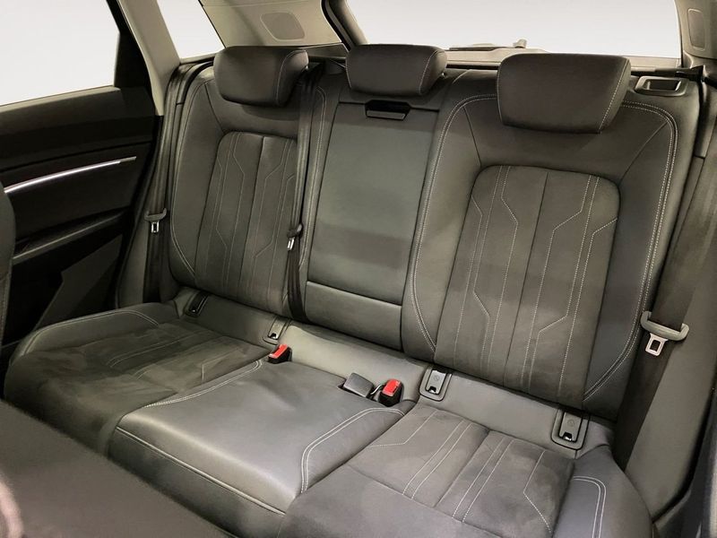 Audi Q8 e-tron bild 15