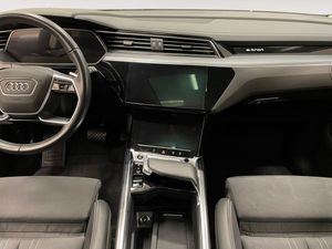 Audi Q8 e-tron bild 12