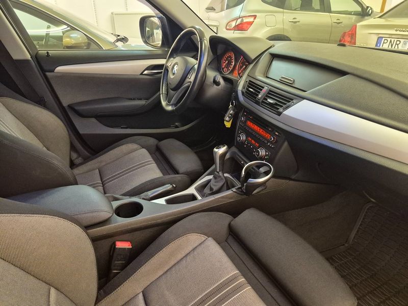 BMW X1 bild 9