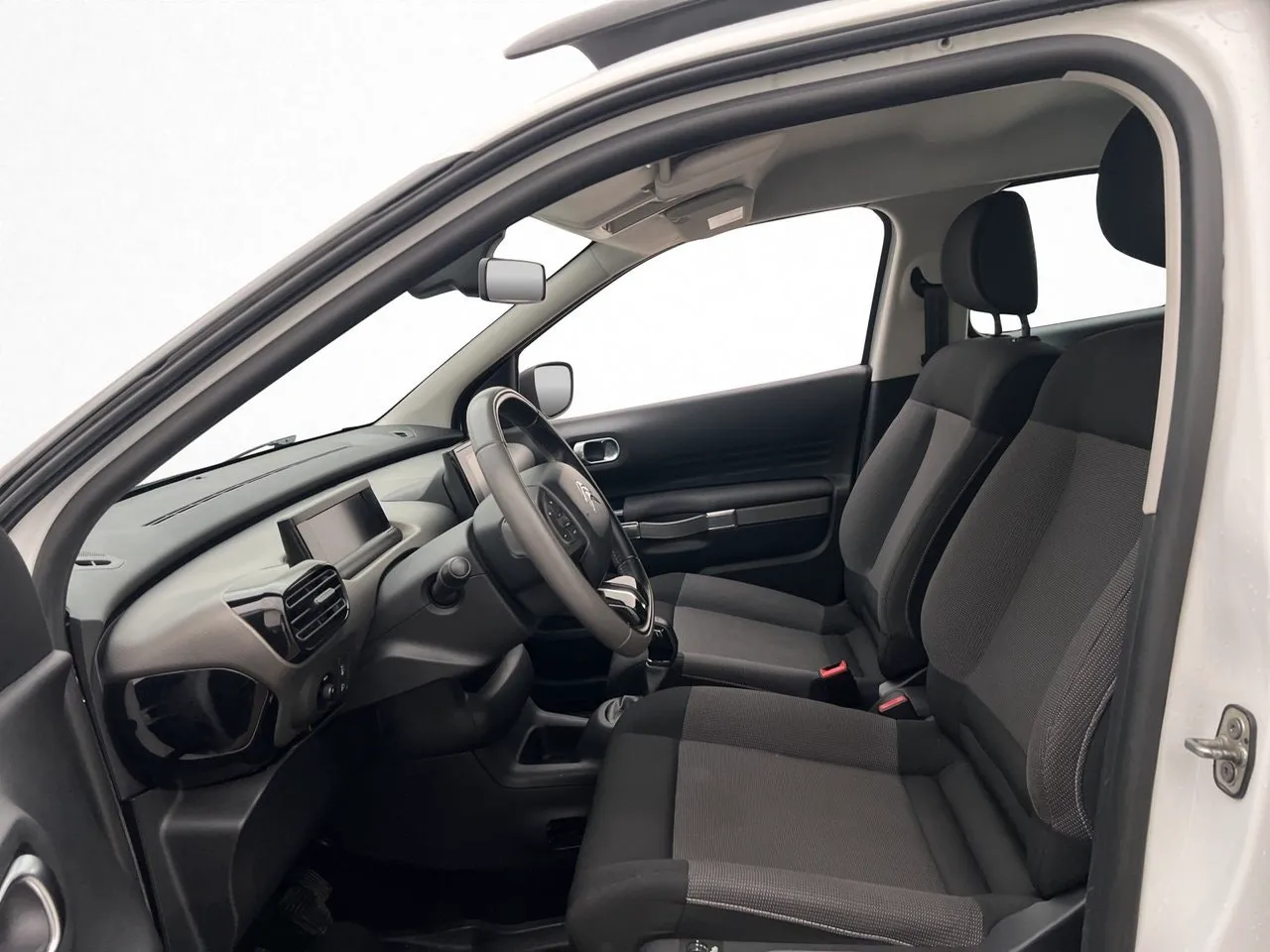 Vehicle image 20