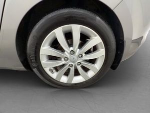 Kia Carens bild 26