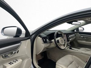 Volvo S90 bild 9
