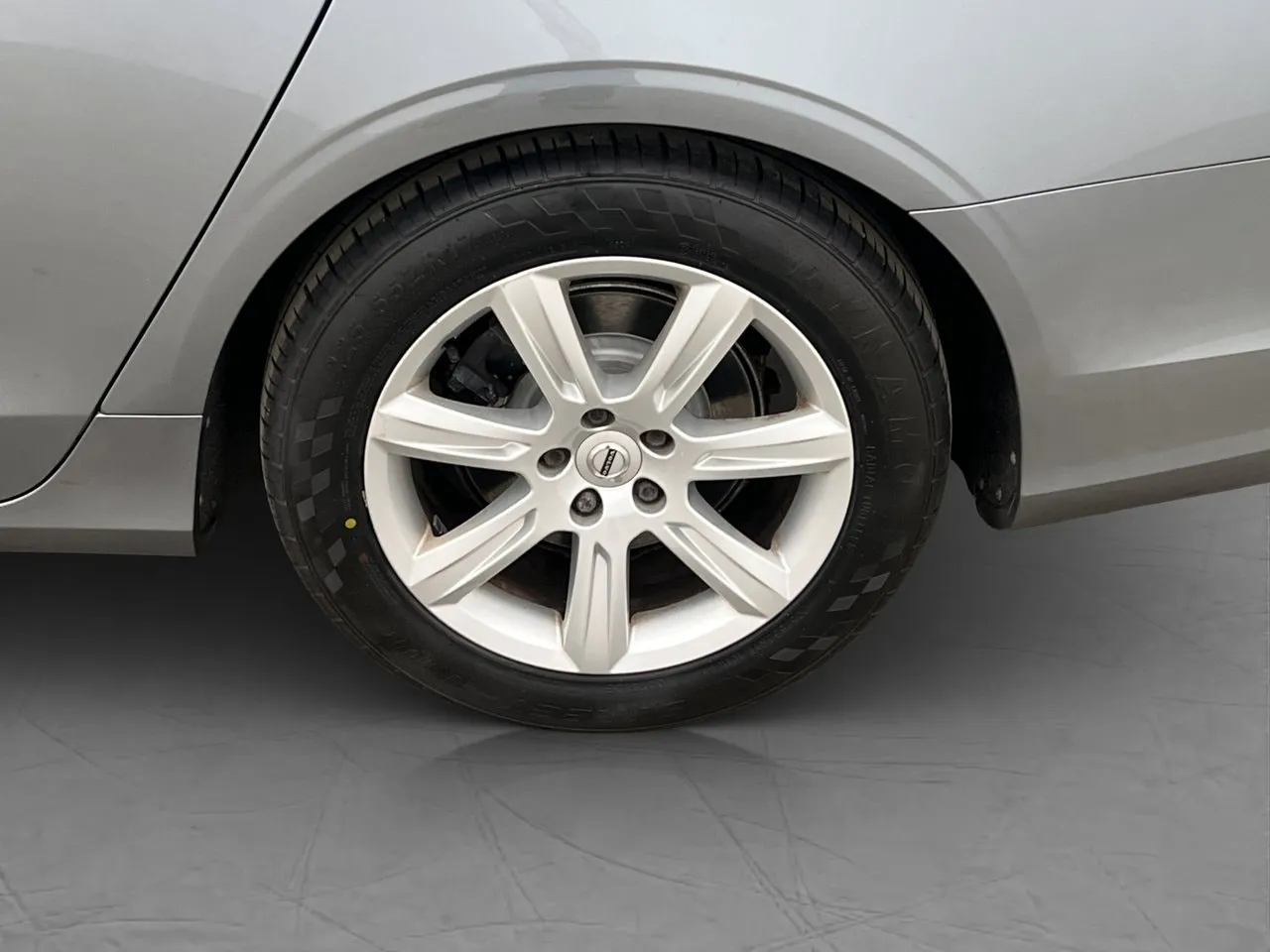 Vehicle image 31