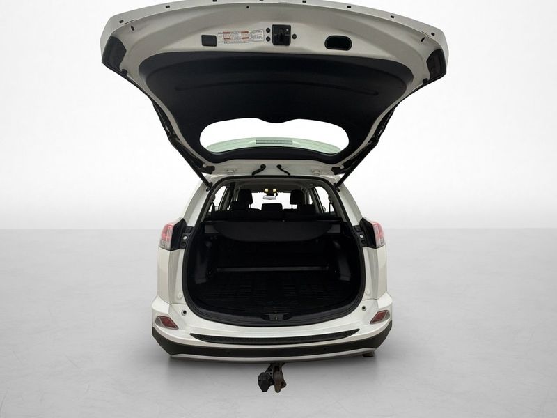 Toyota RAV4 bild 28