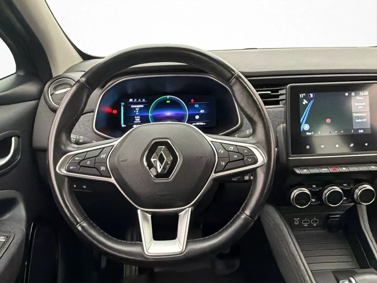 Vehicle image 13