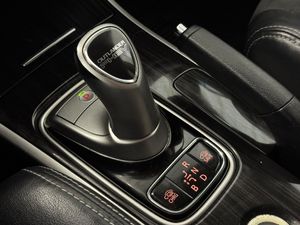 Mitsubishi Outlander bild 17