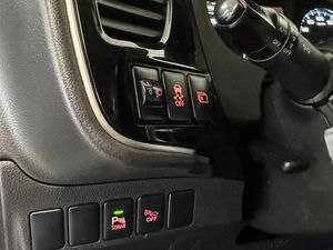 Mitsubishi Outlander bild 13