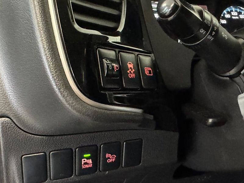 Mitsubishi Outlander bild 13