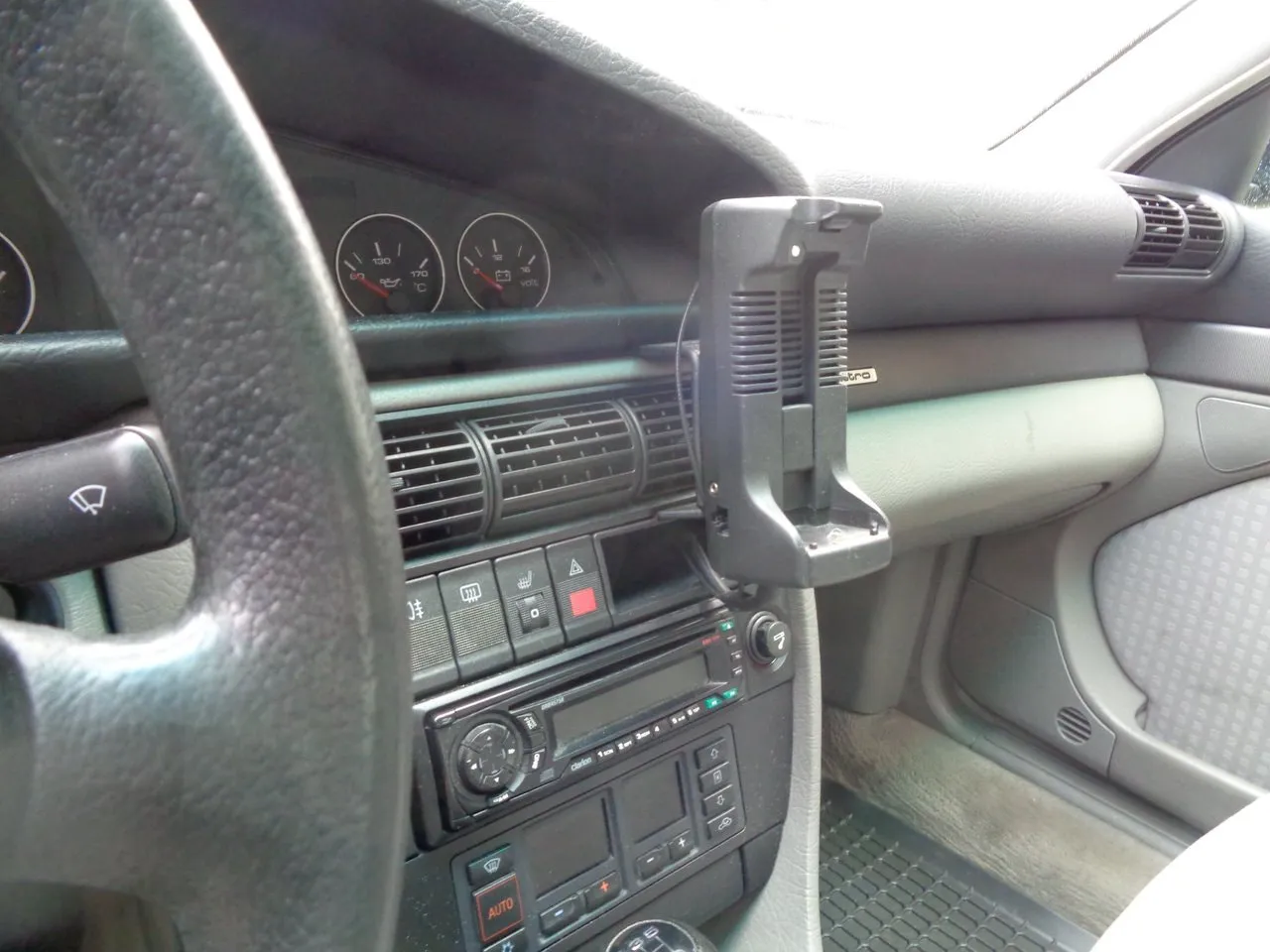 Vehicle image 31