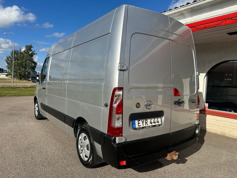 Nissan NV400 bild 3