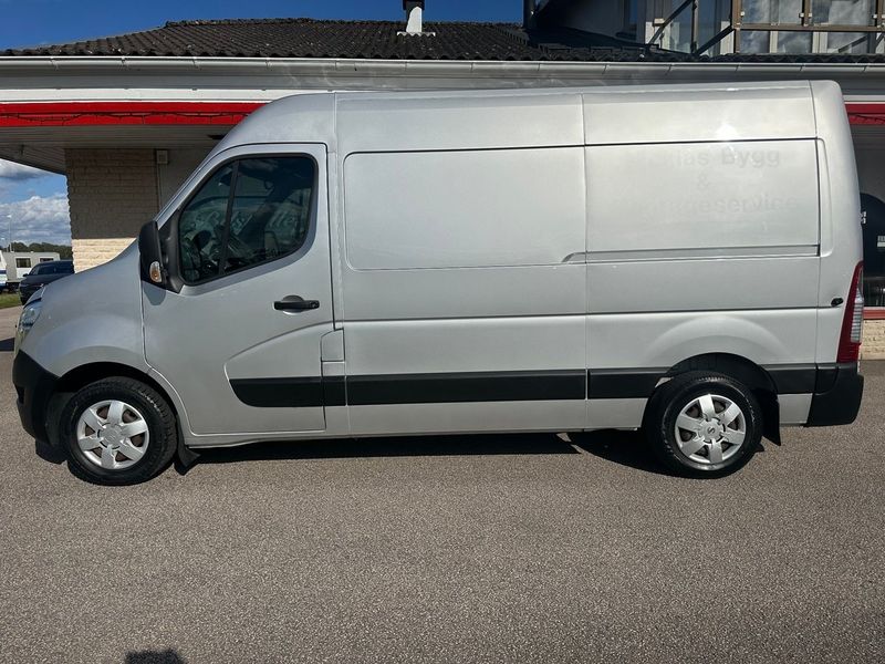 Nissan NV400 bild 2