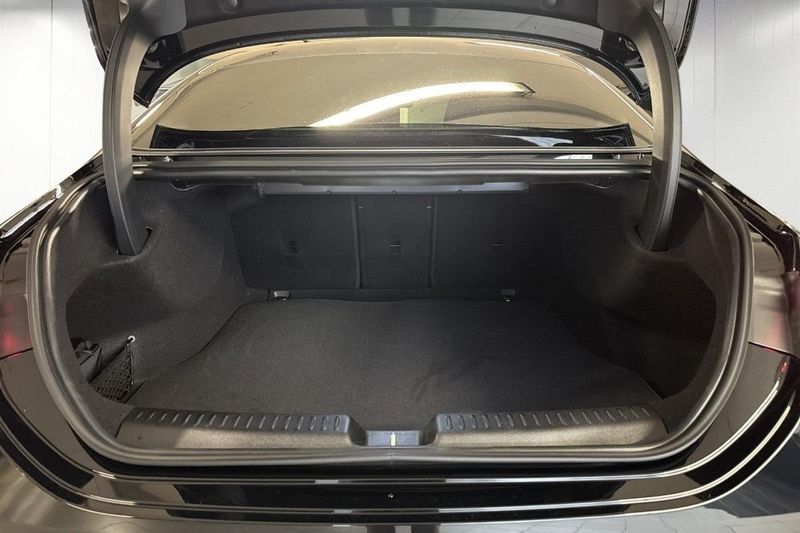 Mercedes CLA250 bild 16