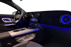 Mercedes CLA250 bild 9