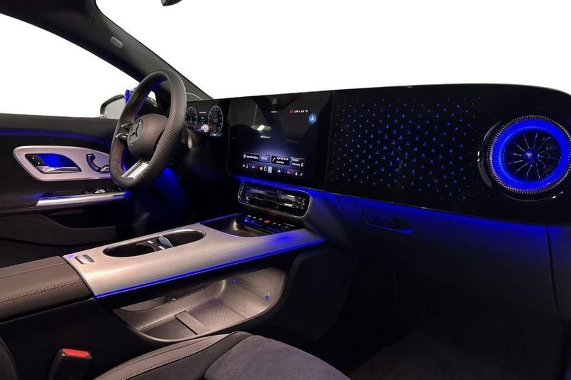 Mercedes CLA250 bild 9