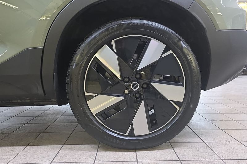Volvo EX40 bild 17