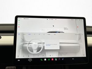Tesla Model 3 bild 22