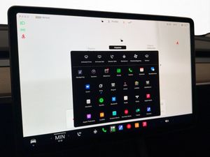 Tesla Model 3 bild 19