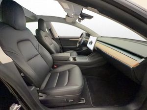 Tesla Model 3 bild 9