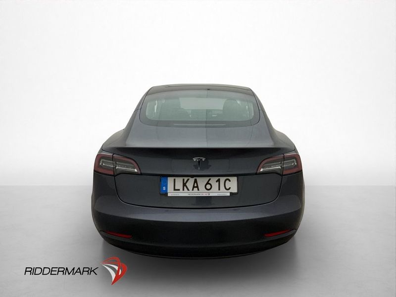 Tesla Model 3 bild 8