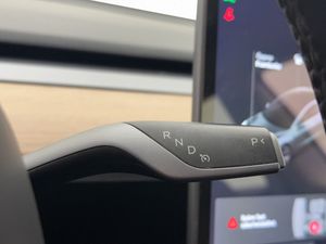 Tesla Model 3 bild 26