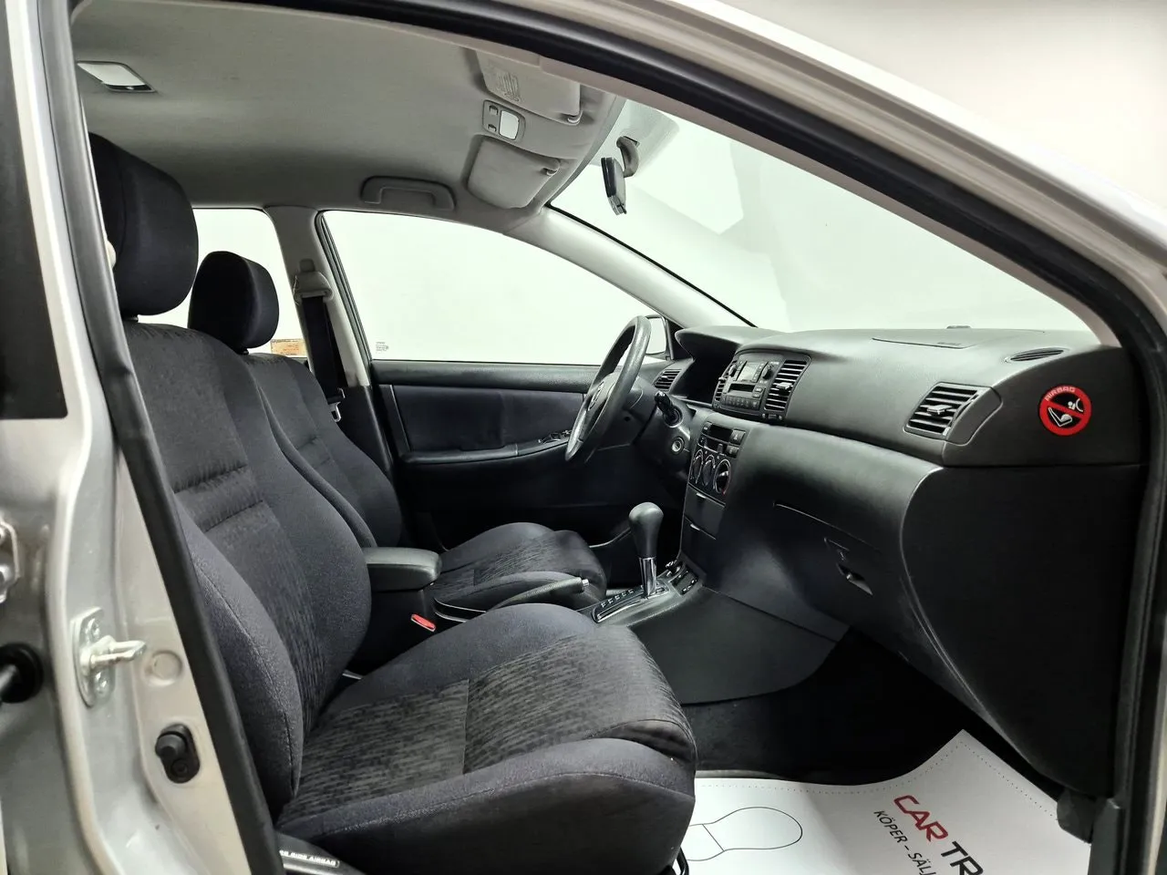 Vehicle image 18