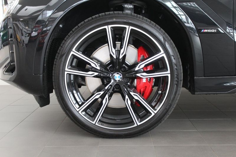 BMW X6 M bild 4