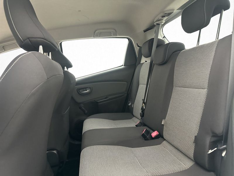 Toyota Yaris bild 24