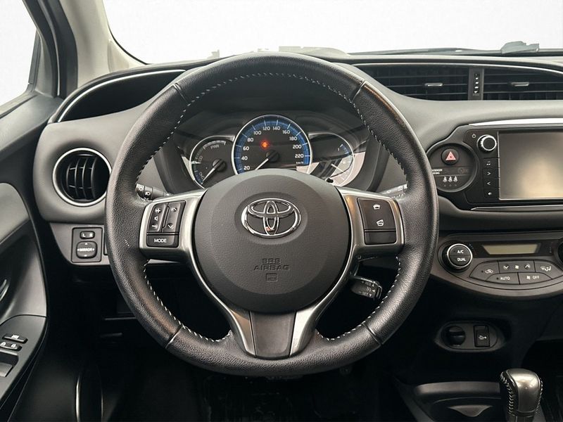 Toyota Yaris bild 13