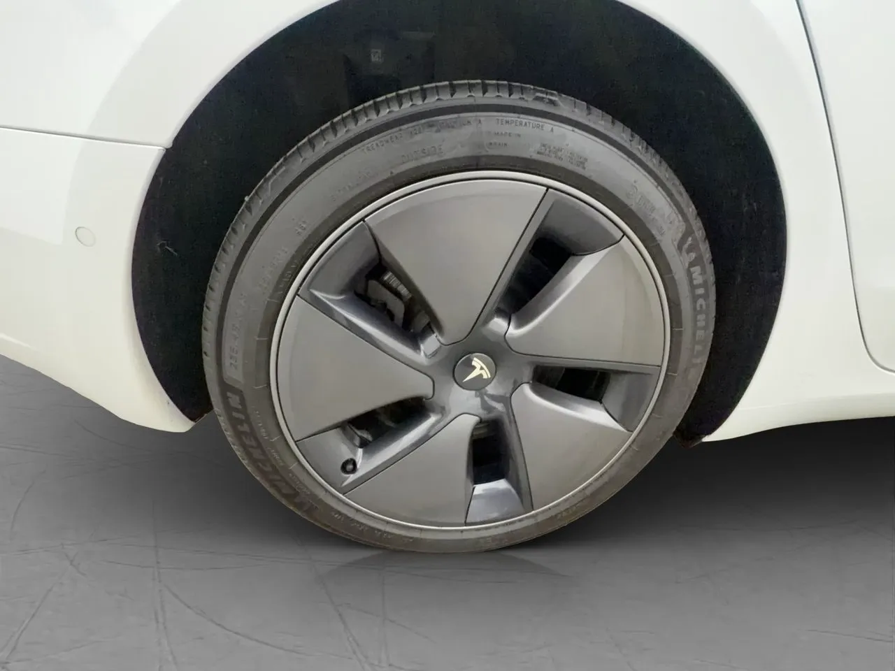 Vehicle image 31
