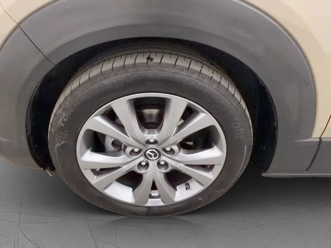 Vehicle image 30