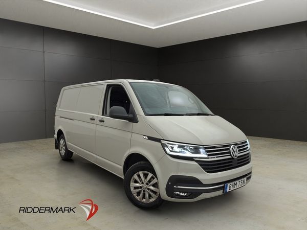 Volkswagen Transporter L2 4M Värm Drag B-Kamera CARPLAY Moms - 2020