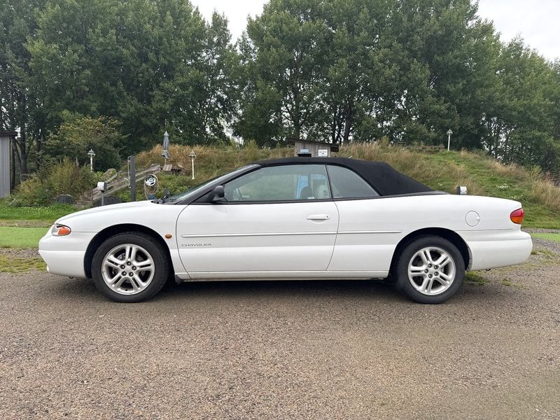 Chrysler Stratus bild 15