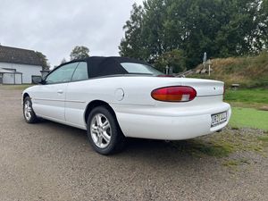 Chrysler Stratus bild 16