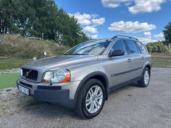 Volvo XC90 2.5T Aut AWD 7-sits Business 4WD 18 tum Alu - 2004