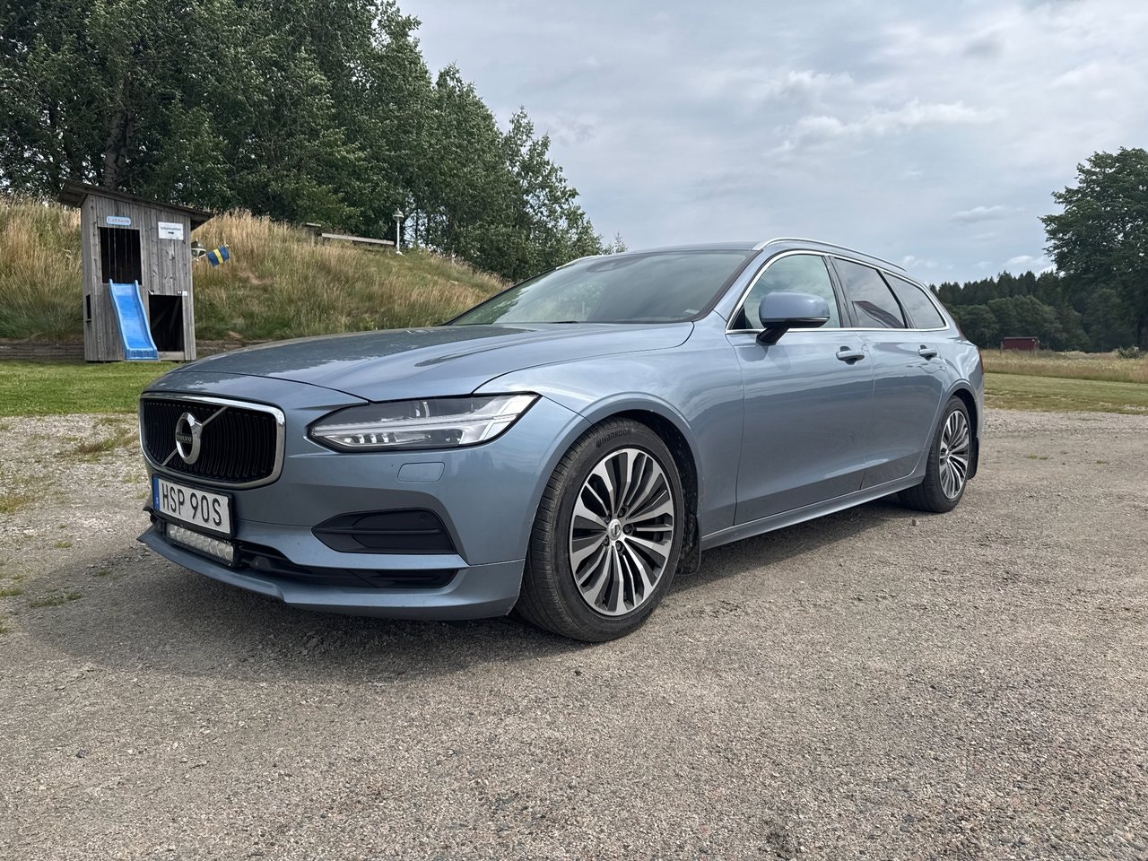 Volvo V90