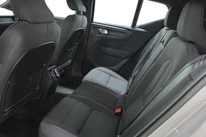 Volvo EX40 bild 13