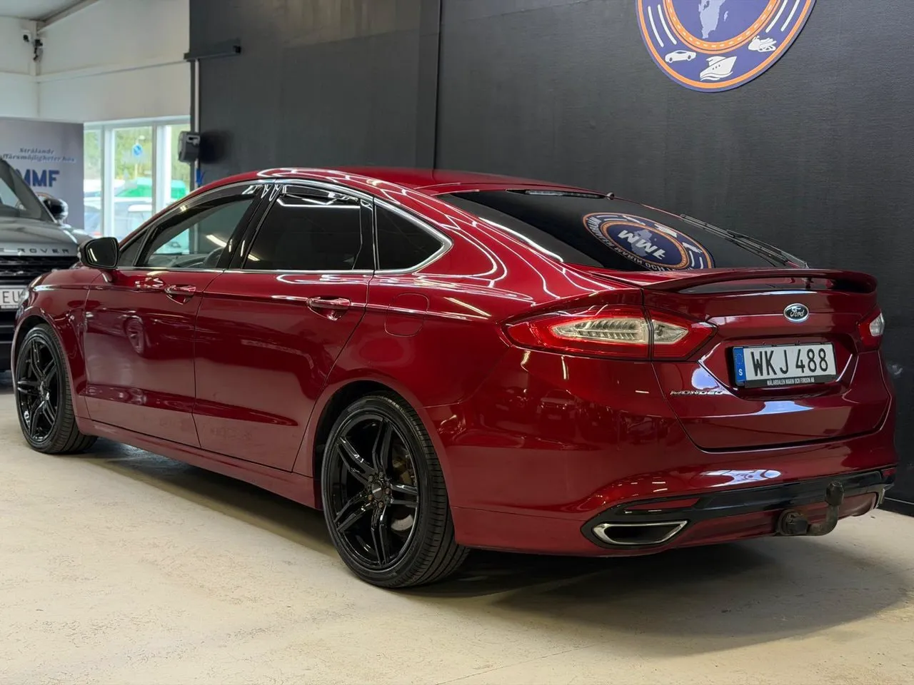 Vehicle image 20