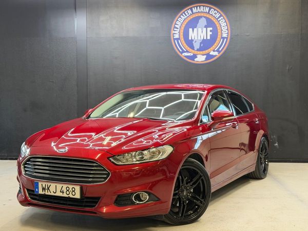 Ford Mondeo 2.0 TDCi Bi-Turbo Business 210hk Drag D-värmare Lågamil - 2017