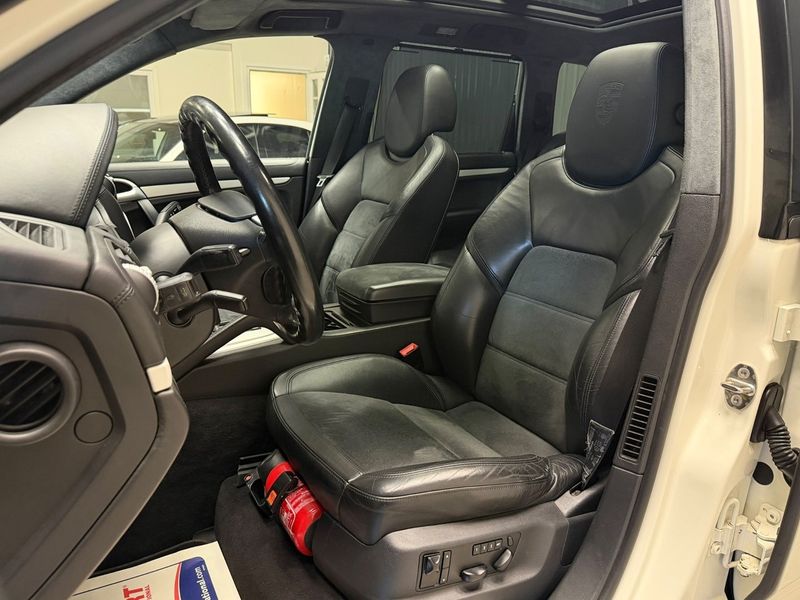 Porsche Cayenne bild 13