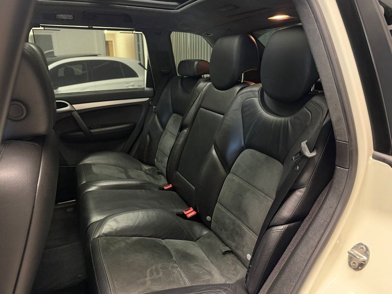 Porsche Cayenne bild 16