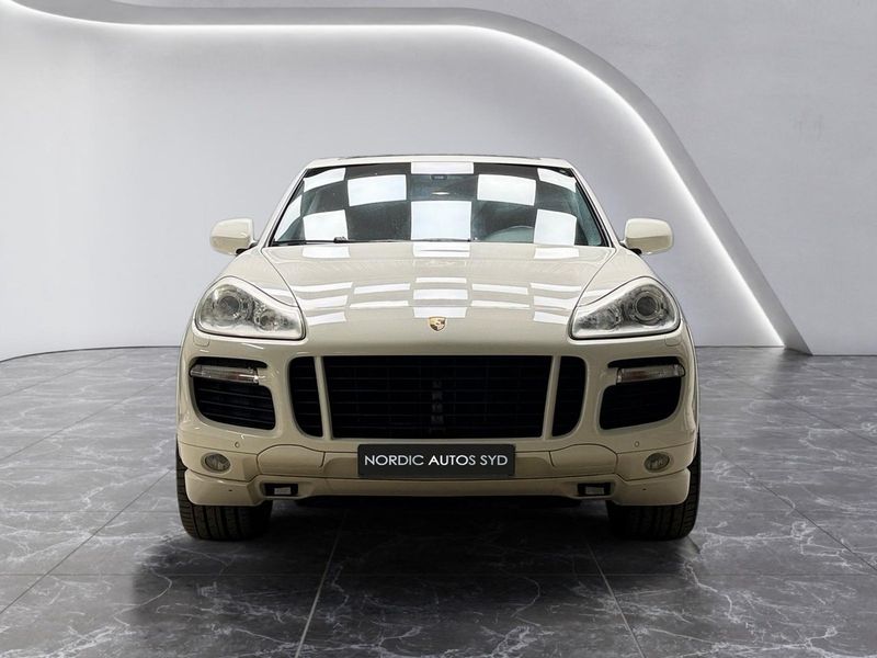 Porsche Cayenne bild 9