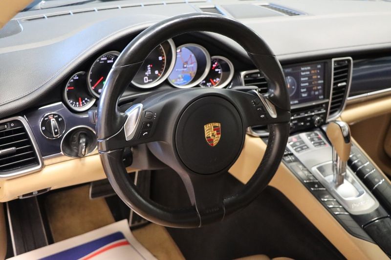 Porsche Panamera bild 13