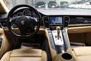 Porsche Panamera bild 11