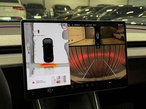 Tesla Model Y bild 20