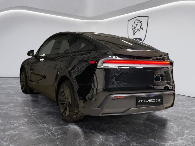 Tesla Model Y bild 4