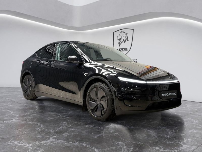 Tesla Model Y bild 8