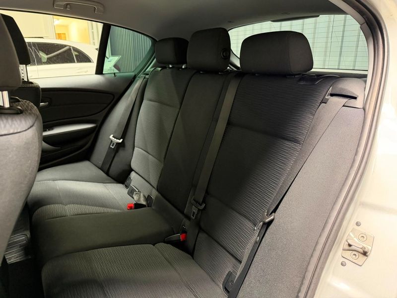 BMW 118 bild 14
