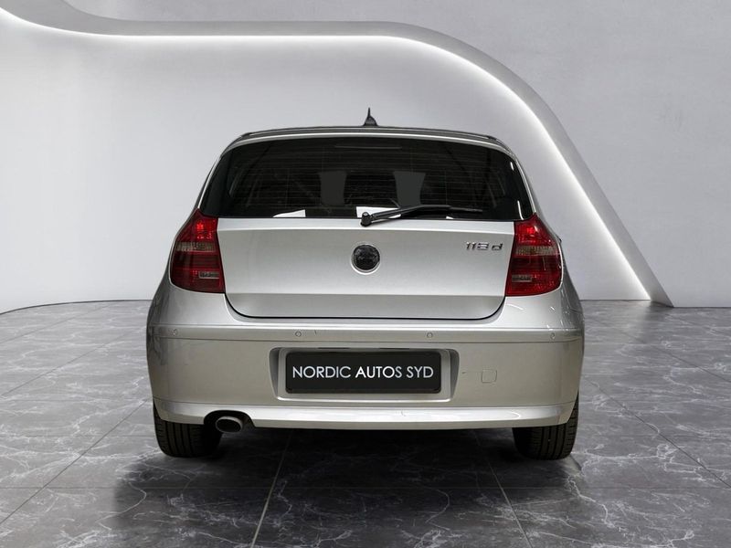 BMW 118 bild 5